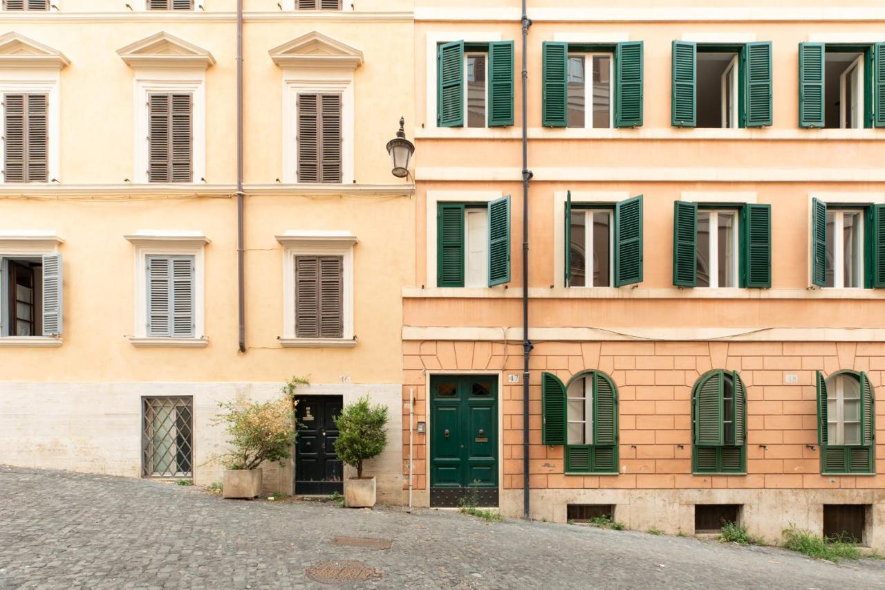 Appartement Iflat Trevi Charming à Rome Extérieur photo