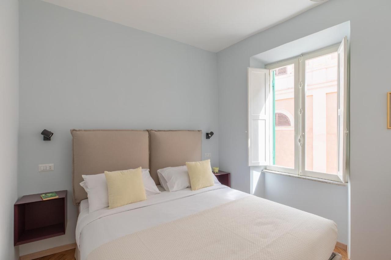 Appartement Iflat Trevi Charming à Rome Extérieur photo