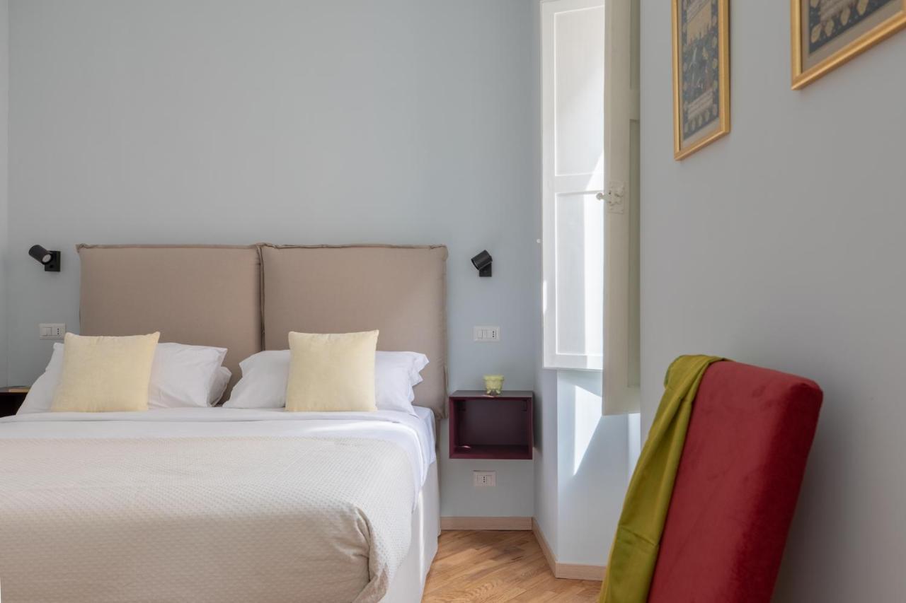 Appartement Iflat Trevi Charming à Rome Extérieur photo